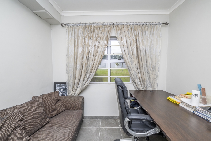 2 Bedroom Property for Sale in Haasendal Western Cape
